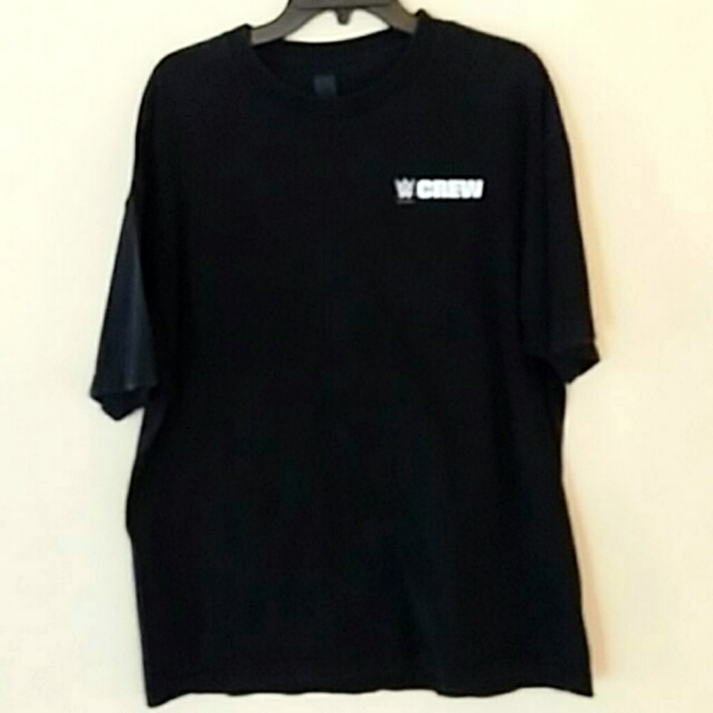 '18 WWE crew shirt